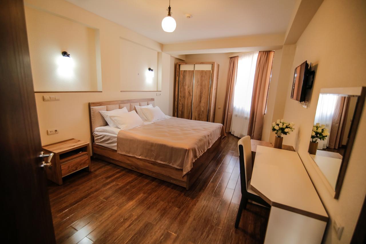 Hills Hotel Tbilissi Extérieur photo