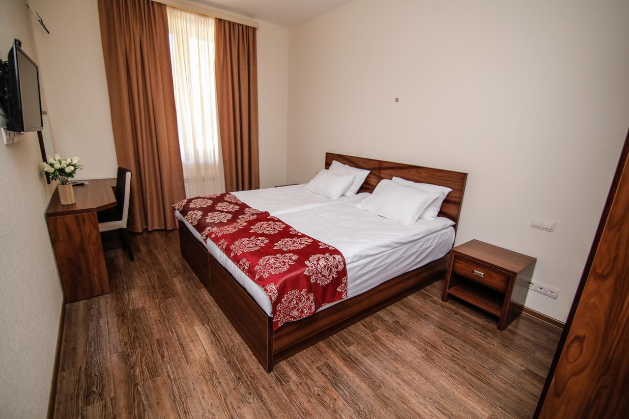 Hills Hotel Tbilissi Extérieur photo