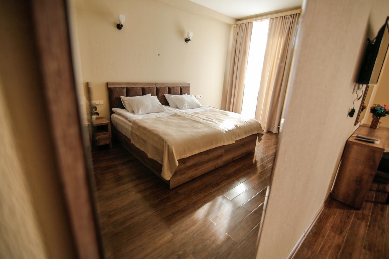 Hills Hotel Tbilissi Extérieur photo